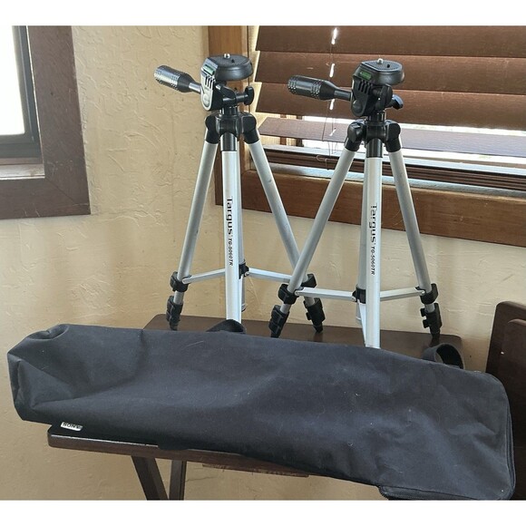 Targus Other - (2) Targus TG-5060TR Camera/Camcorder Silver Tripods 50" Universal Mount W/Case